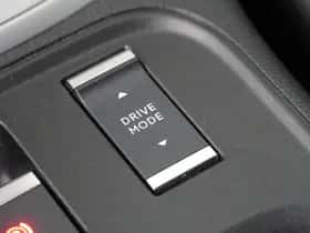 Jeep Avenger (2024) thumbnail 48