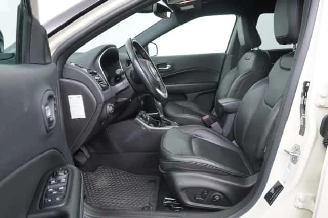 Jeep Compass (2020) thumbnail 16
