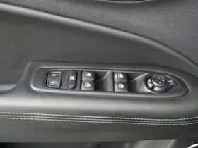 Jeep Compass (2020) thumbnail 23