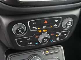 Jeep Compass (2020) thumbnail 25