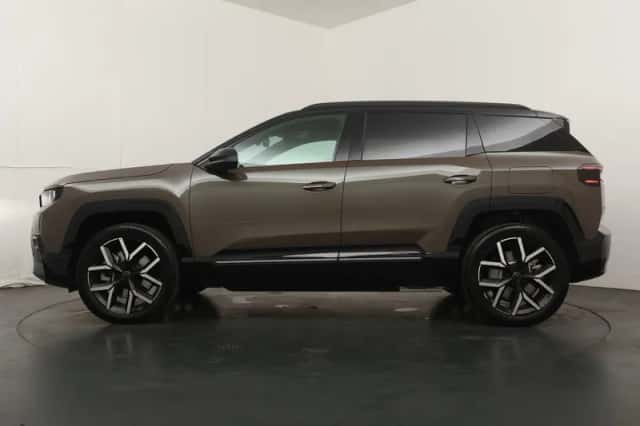 Jeep Compass (2026) thumbnail 2