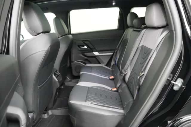 Jeep Compass (2026) thumbnail 15