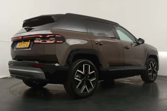 Jeep Compass (2026) thumbnail 2