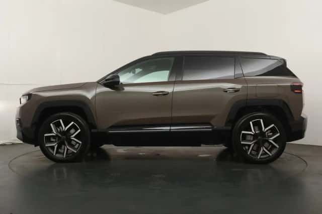 Jeep Compass (2026) thumbnail 3