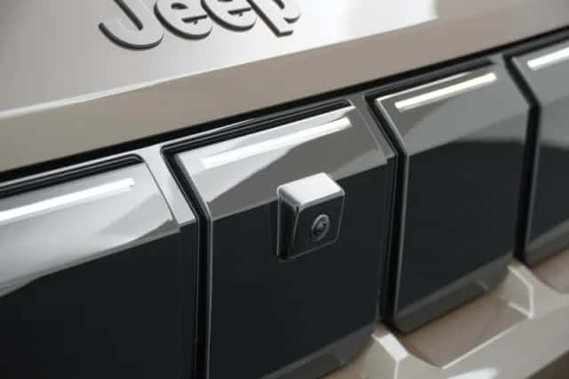 Jeep Compass (2026) thumbnail 32