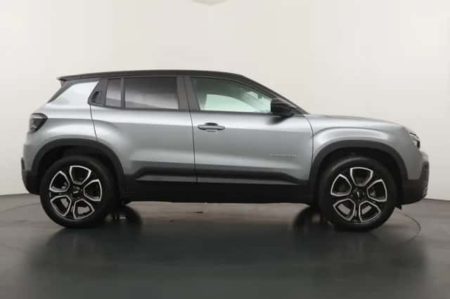 Jeep Avenger (2025) thumbnail 4
