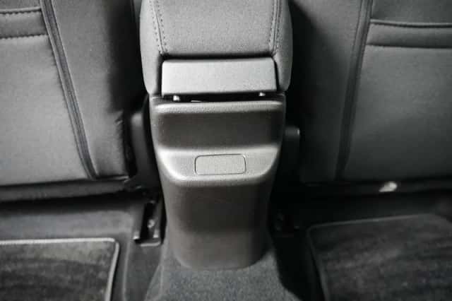 Jeep Avenger (2024) thumbnail 17