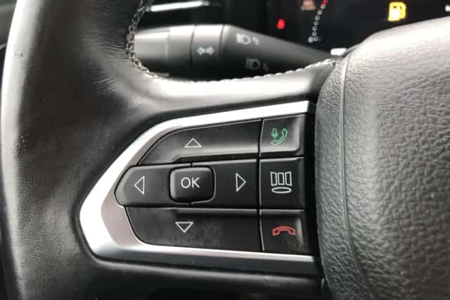 Jeep Compass (2021) thumbnail 16