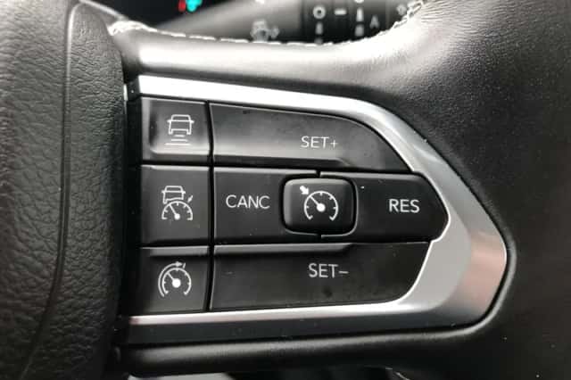 Jeep Compass (2021) thumbnail 17