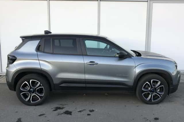 Jeep Avenger (2024) thumbnail 6