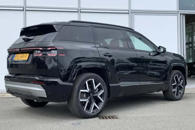 Jeep Compass (2026) thumbnail 2