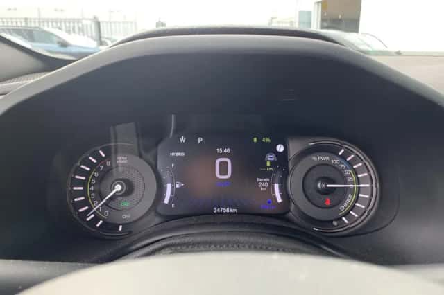 Jeep Renegade (2021) thumbnail 20