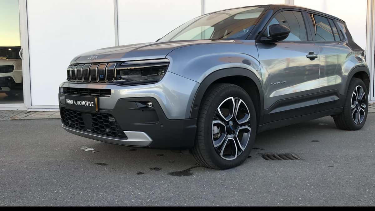 Jeep Avenger (2024) — foto 1