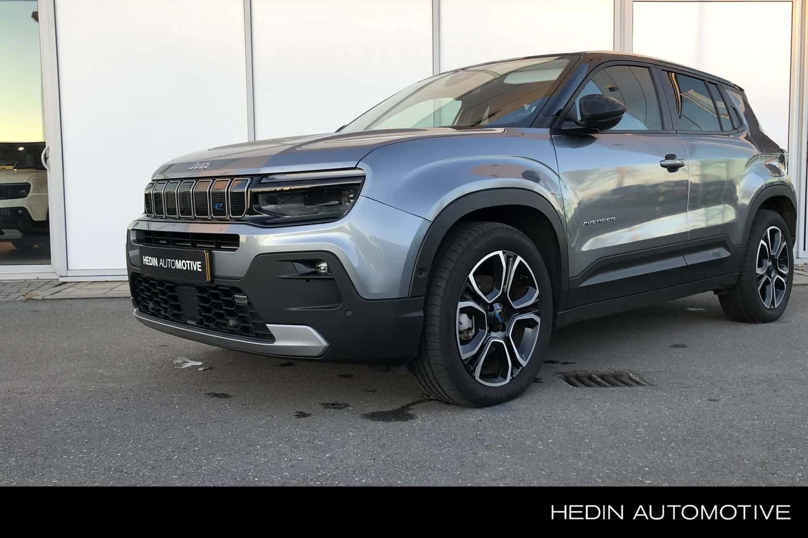 Jeep Avenger (2024) — foto 1