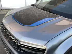 Jeep Avenger (2024) thumbnail 2