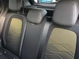 Jeep Avenger (2024) thumbnail 15