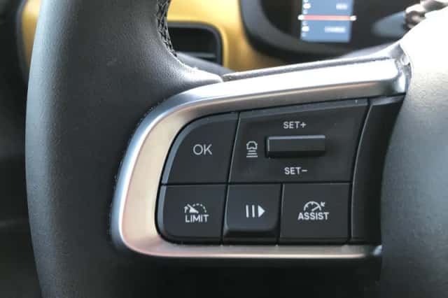 Jeep Avenger (2024) thumbnail 17