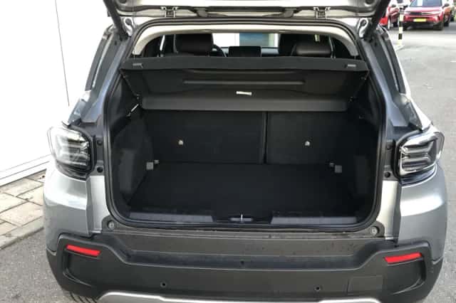 Jeep Avenger (2024) thumbnail 8