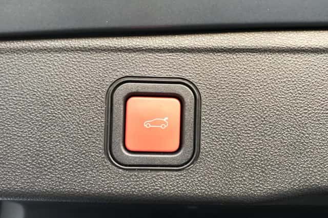 Jeep Avenger (2024) thumbnail 9