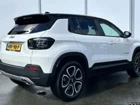 Jeep Avenger (2025) thumbnail 2
