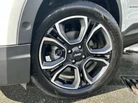 Jeep Avenger (2025) thumbnail 21