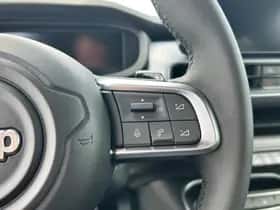 Jeep Avenger (2025) thumbnail 15