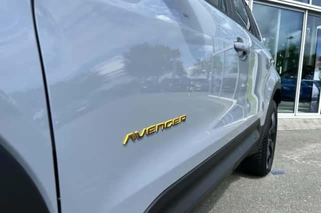 Jeep Avenger (2025) thumbnail 8