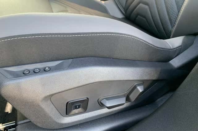Jeep Compass (2026) thumbnail 17