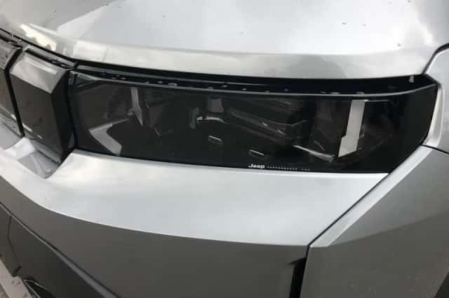 Jeep Compass (2026) thumbnail 2