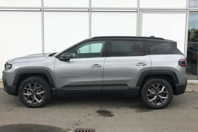 Jeep Compass (2026) thumbnail 3