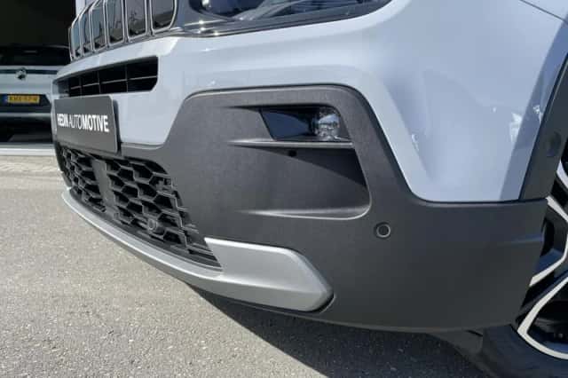 Jeep Avenger (2026) thumbnail 2