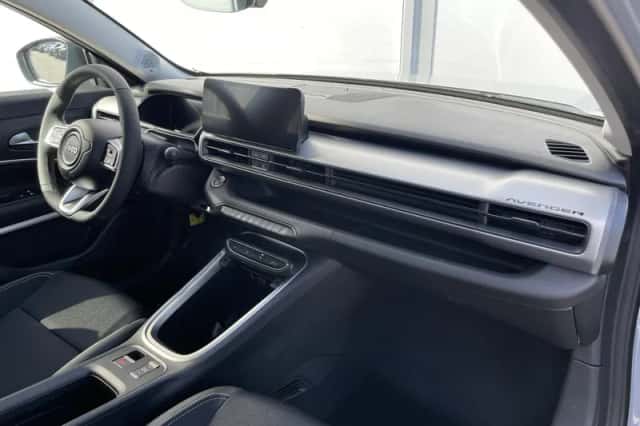 Jeep Avenger (2026) thumbnail 14