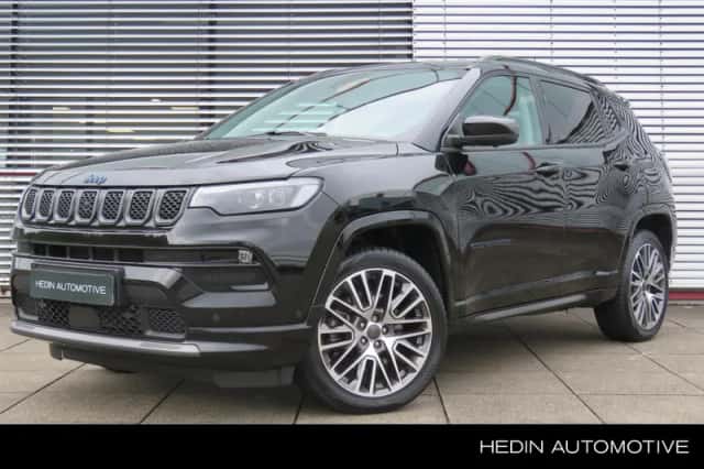 Jeep Compass (2024) thumbnail 1