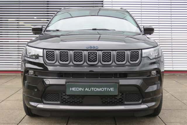 Jeep Compass (2024) thumbnail 5