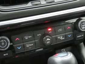 Jeep Compass (2023) thumbnail 37