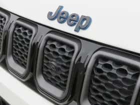 Jeep Compass (2023) thumbnail 44