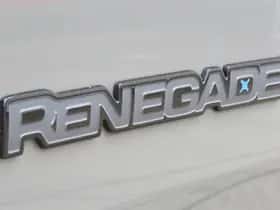Jeep Renegade (2022) thumbnail 26