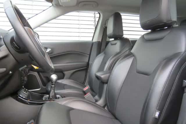 Jeep Compass (2019) thumbnail 8
