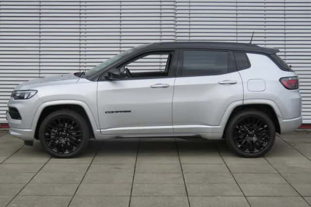 Jeep Compass (2023) thumbnail 5