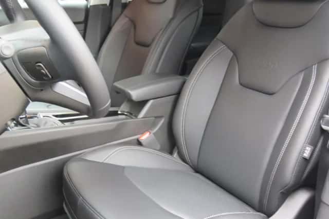 Jeep Compass (2023) thumbnail 8