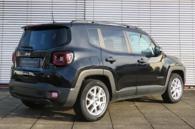 Jeep Renegade (2023) thumbnail 2