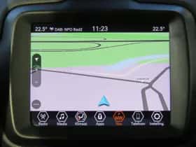 Jeep Renegade (2023) thumbnail 17