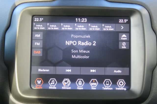 Jeep Renegade (2023) thumbnail 18