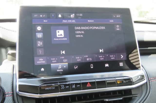 Jeep Compass (2024) thumbnail 24