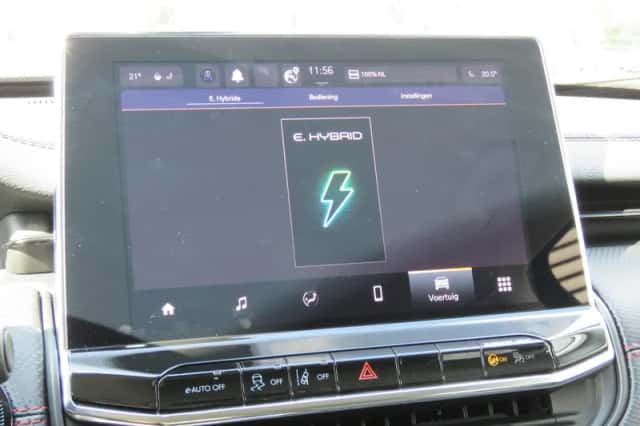 Jeep Compass (2024) thumbnail 28