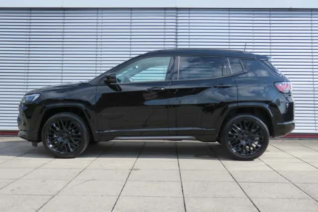 Jeep Compass (2024) thumbnail 6