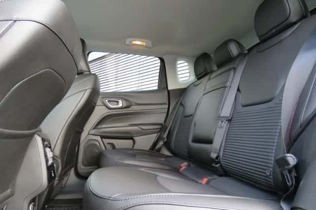 Jeep Compass (2024) thumbnail 10