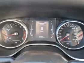 Jeep Compass (2019) thumbnail 15