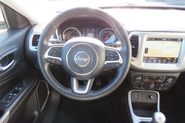 Jeep Compass (2019) thumbnail 17