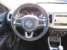 Jeep Compass (2019) thumbnail 17